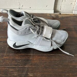Nike PG 2.5 Tb “Wolf Grey”